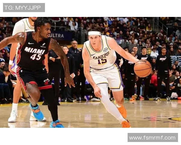 东契奇赛季表现惊人153分钟内狂砍165分并送出33助攻 东契奇赛季表现惊人153分钟内狂砍165分并送出33助攻