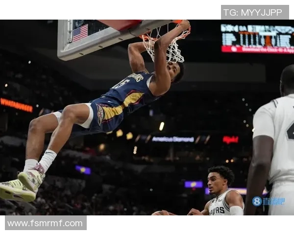 墨菲表现起伏14投仅中6罚球命中率不佳却仍砍下21分10板4助2断 墨菲表现起伏14投仅中6罚球命中率不佳却仍砍下21分10板4助2断