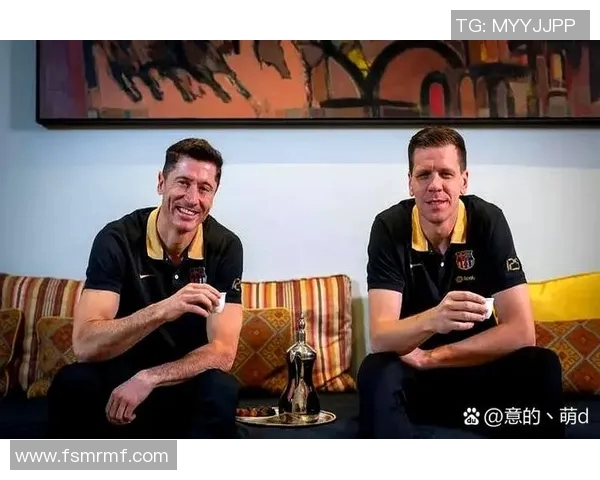 莱万与巴萨续约可能性依然存在俱乐部尚未急于做出决定