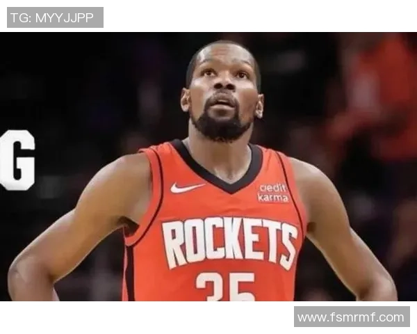 杜兰特赞伊森与小贾底角三分能力出色对手防守也难阻突破攻筐