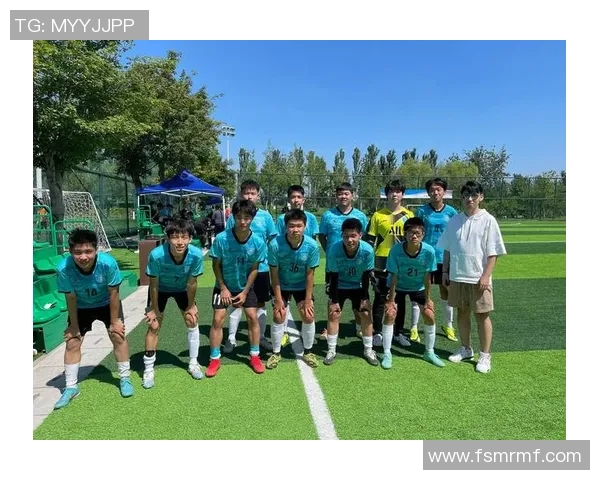 罗梅罗与孙兴慜重聚合影分享感慨球队传奇的深厚情谊