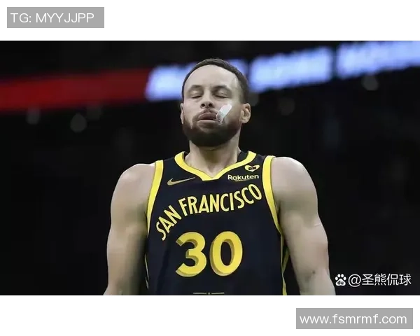 库里近期表现惊艳场均308分助攻稳定三分命中率高达444 库里近期表现惊艳场均308分助攻稳定三分命中率高达444