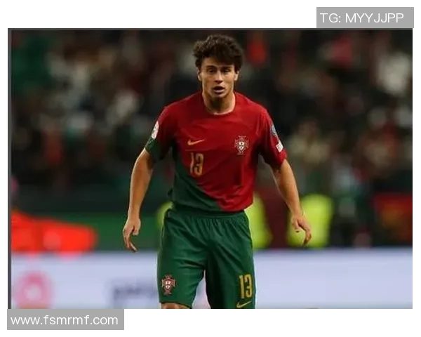 葡萄牙国家队宣布若昂内维斯受伤塔瓦雷斯紧急入选替补阵容 葡萄牙国家队宣布若昂内维斯受伤塔瓦雷斯紧急入选替补阵容