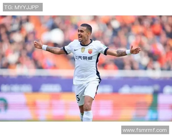 泰山队顽强追平浙江裁判VAR判罚引争议克雷桑点球成功助队逆转局势 泰山队顽强追平浙江裁判VAR判罚引争议克雷桑点球成功助队逆转局势