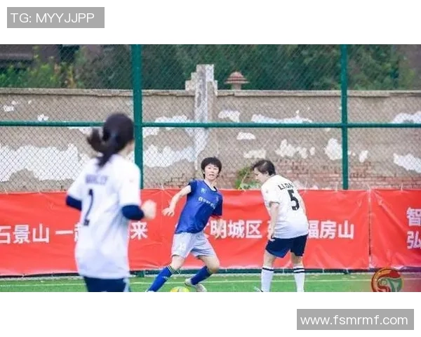 四川教练组集体罢工球员自发训练并将于周五前往青岛体测 四川教练组集体罢工球员自发训练并将于周五前往青岛体测