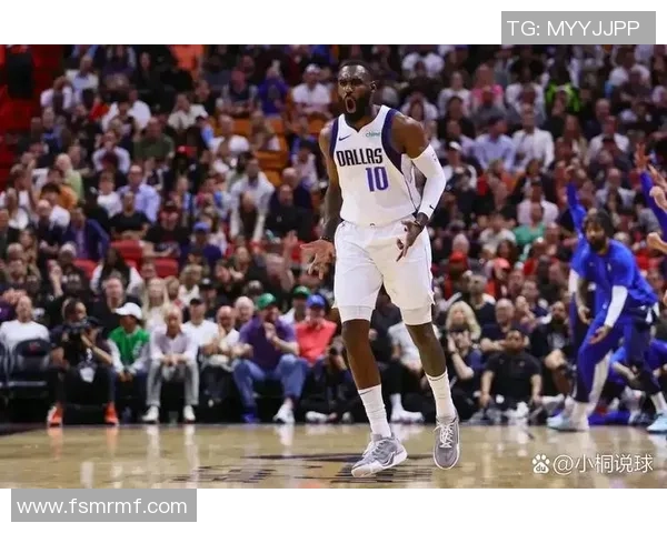 小哈达威神勇表现半场轰下17分其中次节独得12分三分球频频命中