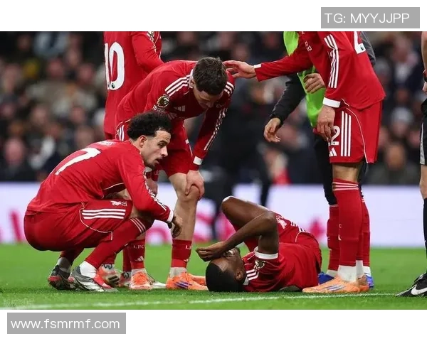 赫拉芬贝赫因脚踝受伤缺席利物浦今日训练状态堪忧