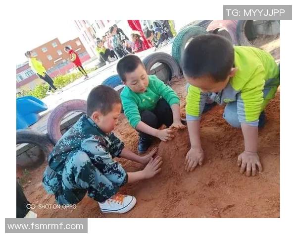 艾弗森回忆童年穿着风格独特自学成才的成长经历分享