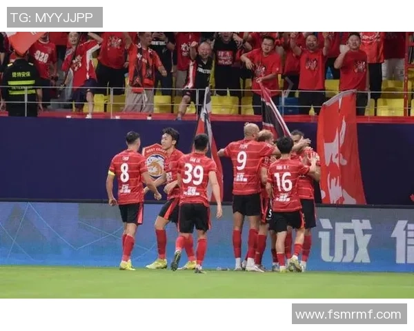 全主力出战申花力克对手成亚冠唯一胜者蓉城海港轮换阵容遭遇失利 全主力出战申花力克对手成亚冠唯一胜者蓉城海港轮换阵容遭遇失利